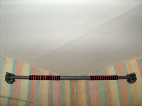 Турники и брусья из серии силовых тренажёров Турники и брусья из серии силовых тренажёров