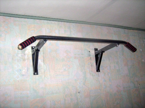 Турники и брусья из серии силовых тренажёров Турники и брусья из серии силовых тренажёров